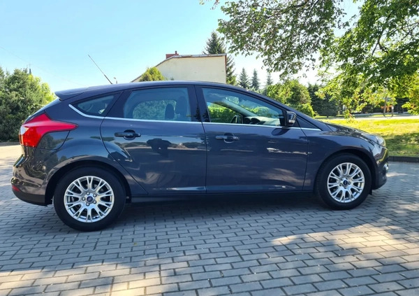 Ford Focus cena 28900 przebieg: 197000, rok produkcji 2011 z Brzozów małe 301